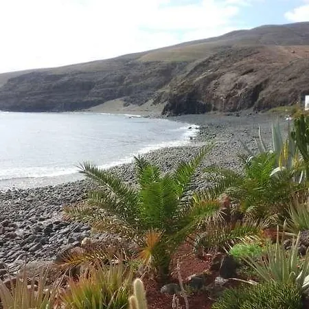 Lucicho Playa Quemada
